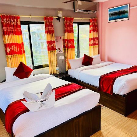 Hotel Donosti Pokhara Eksteriør bilde