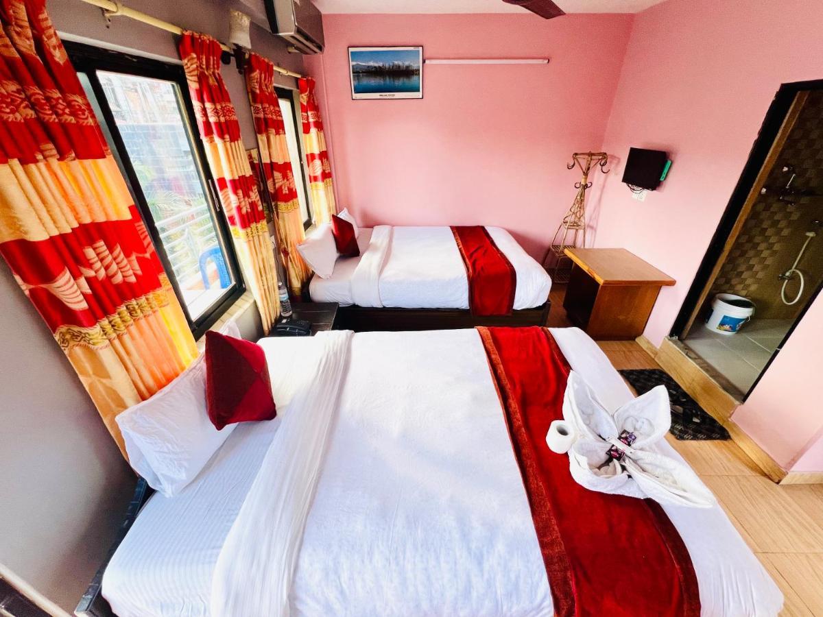 Hotel Donosti Pokhara Eksteriør bilde