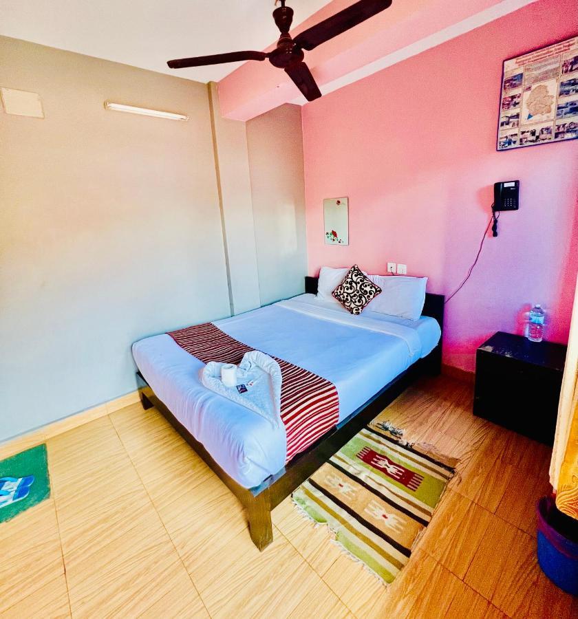 Hotel Donosti Pokhara Eksteriør bilde